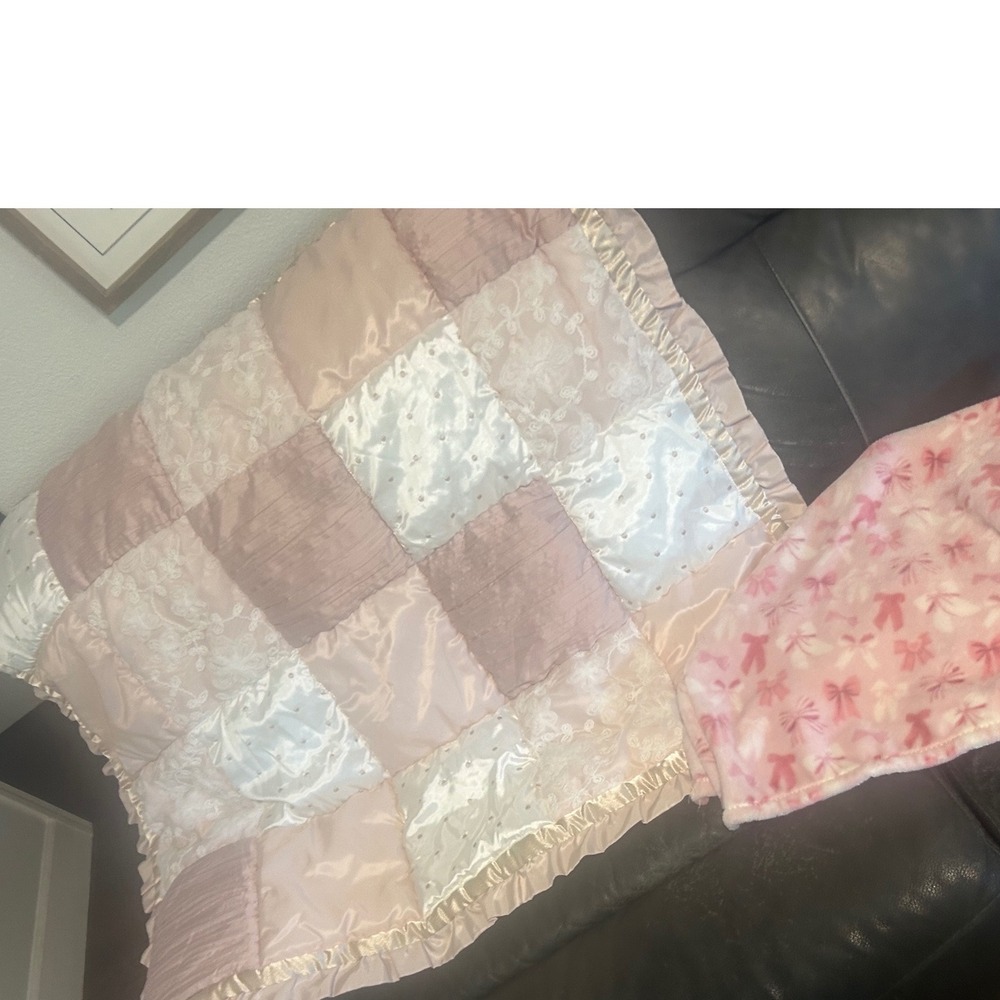 The Peanutshell Pink Patchwork Baby Quilt and Bow Fleece Blanket Set Ruffle Trim